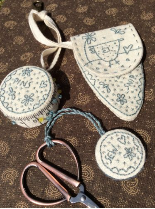 HP-F060, Patterm, Chooky's Pin and Scissorkeep by Anni Downs